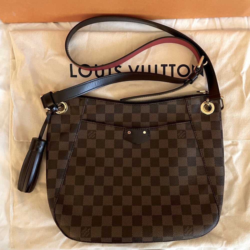 Louis Vuitton South Bank Besace